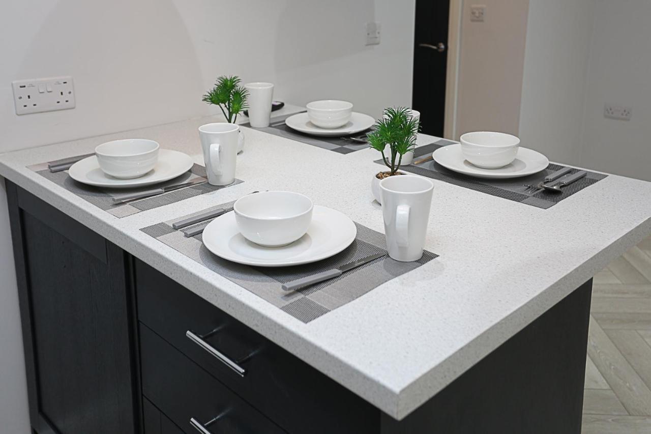 No1 Luxury Service Apartments เบลฟาสต์ ภายนอก รูปภาพ
