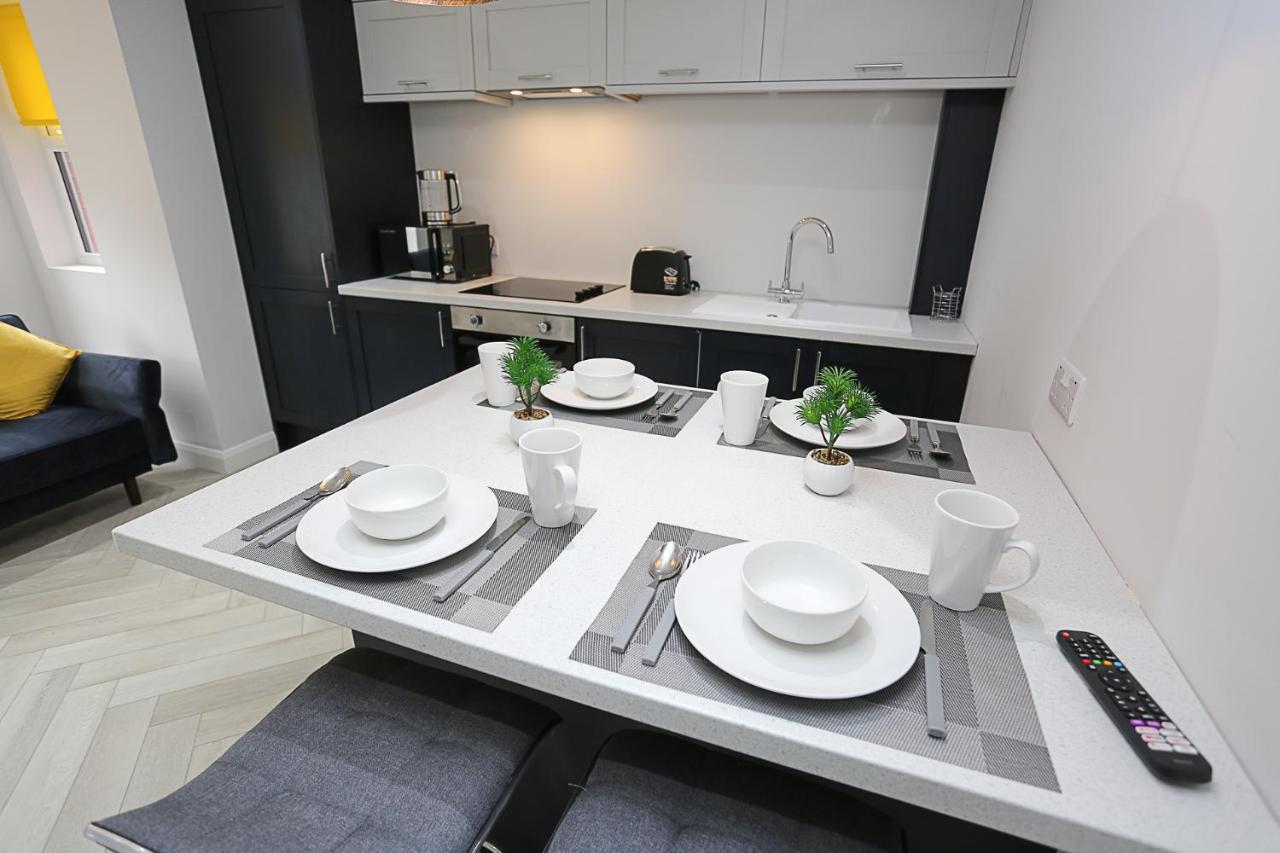 No1 Luxury Service Apartments เบลฟาสต์ ภายนอก รูปภาพ
